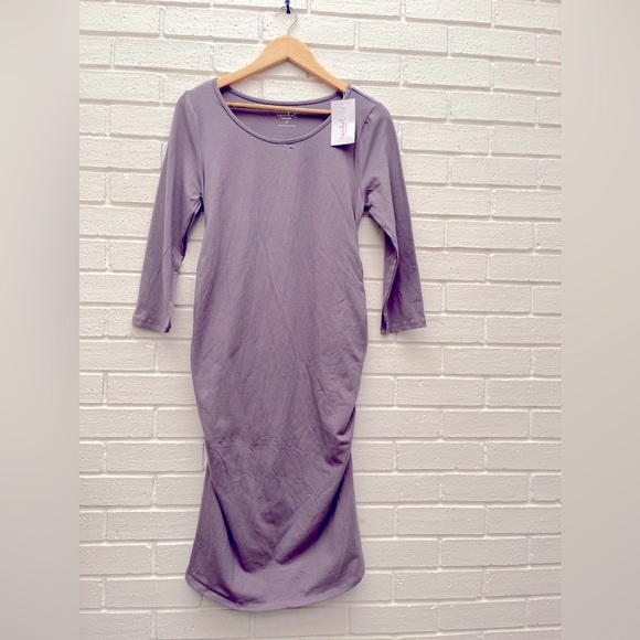 Isabel Maternity by Ingrid & Isabel Dresses & Skirts - Isabel New woman’s 3/4 scoopTshirt dress